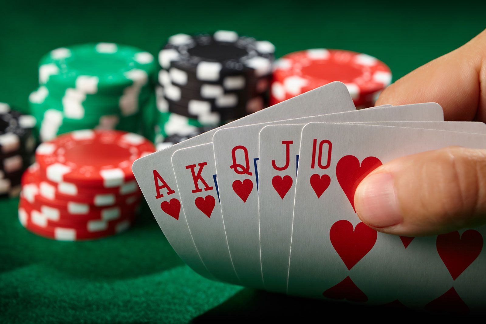 Cách chơi Poker như một người chuyên nghiệp