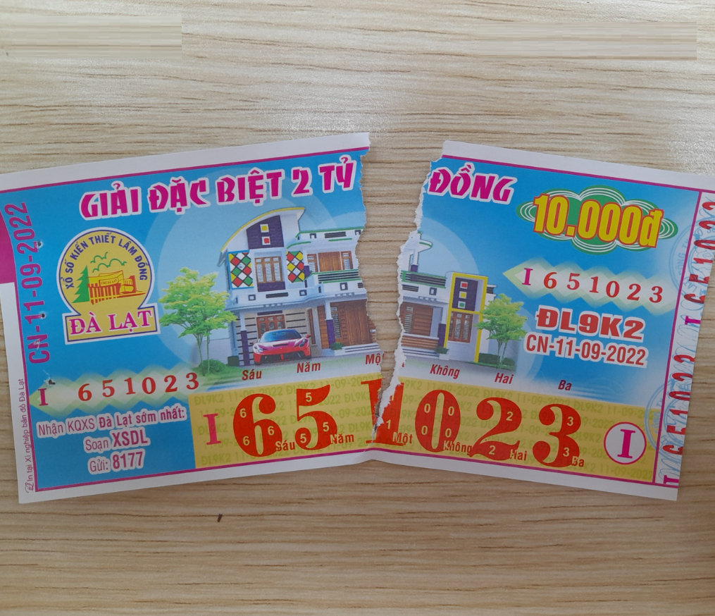 Vé số bị rách có được đổi lấy giải thưởng không? Điều kiện để nhận giải thưởng