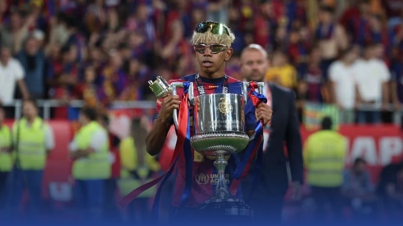 Cầu thủ trẻ Lamine Yamal Ngôi sao tương lai của Barca